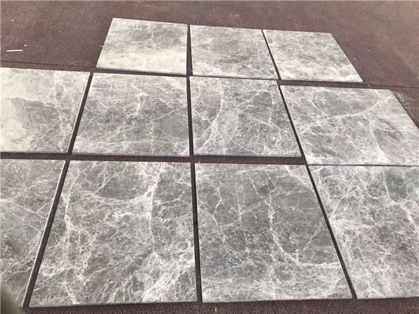 Marmo grigio argento