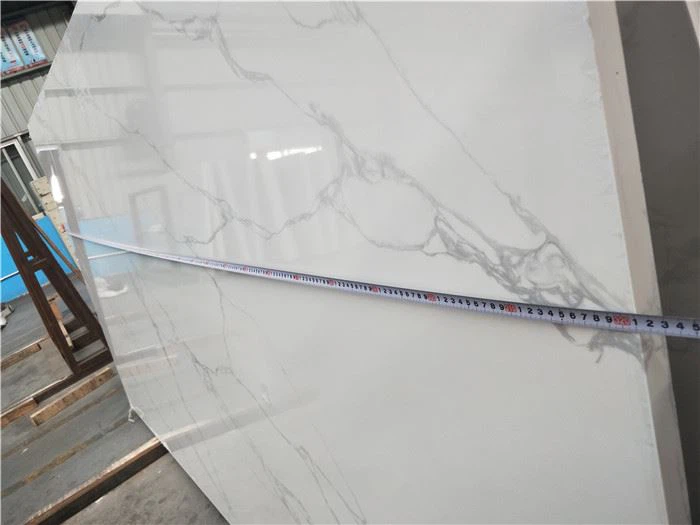 Calacatta unique quartz slabs