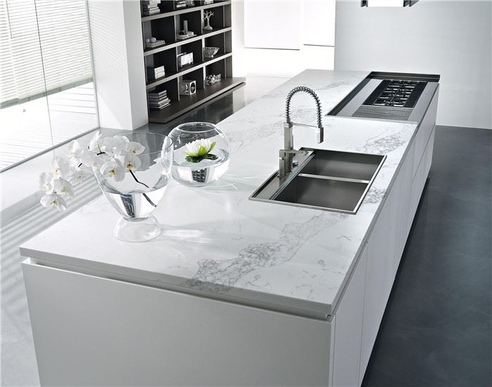 calacatta venice quartz  for kitchen top
