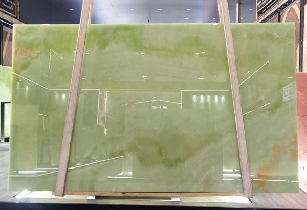 Onice verde giada