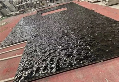 Basalto di ondulazione dell'acqua nera