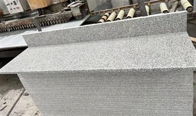 Gradini in granito G603