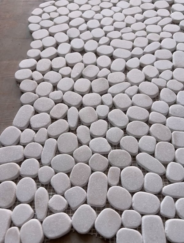 White Pebble Tile